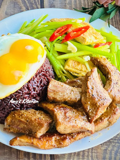 一鍋到底家常飯菜-香煎二層肉 的食譜成品照片