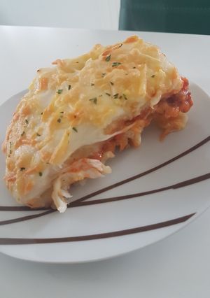 Una foto de Pastel gratinado de carne y patata