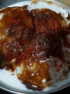 दही बड़े (dahi vade recipe in Hindi) रेसिपी मुख्य फोटो