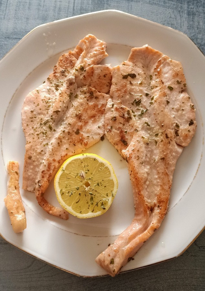 Una foto de Mariposas de salmón a la plancha
