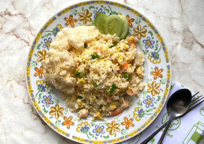 Resep Nasi Goreng Resto Hotel oleh Rini Dwi Astuti - Cookpad