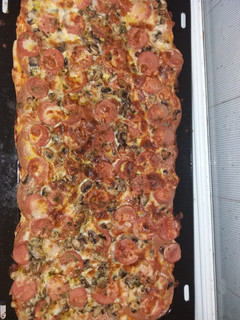 عکسی از دستور پیتزا مرغ و قارچ