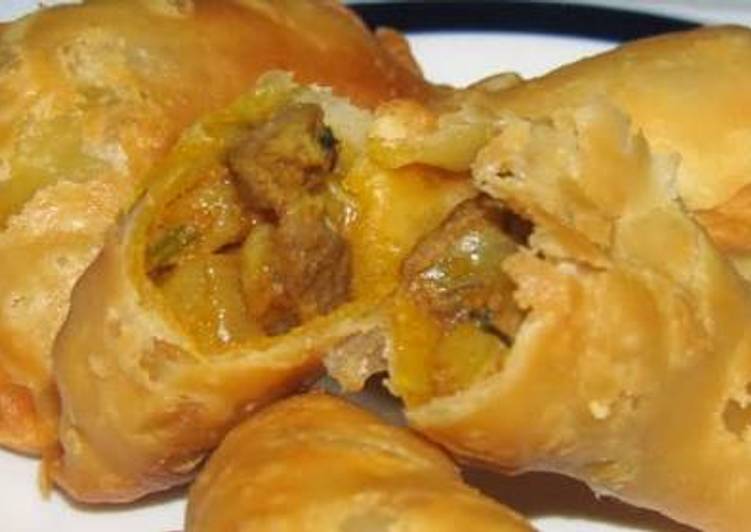 Curry puff isi kentang