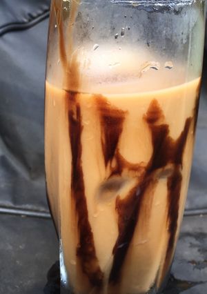 A picture of Mocha iced coffee.