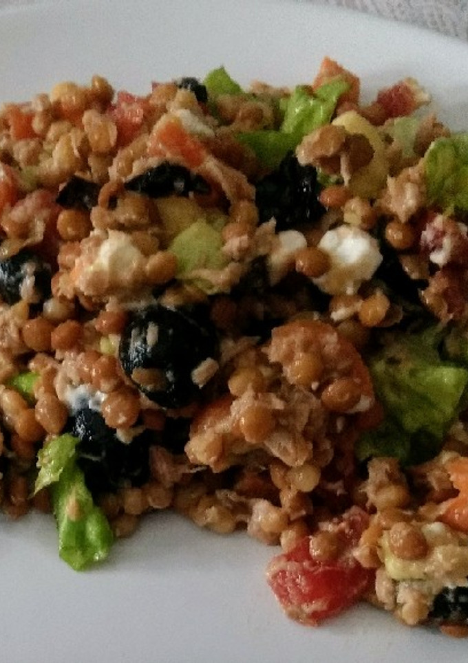 Una foto de Ensalada de lentejas fresquita