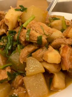 Hình của món Thịt kho củ cải.