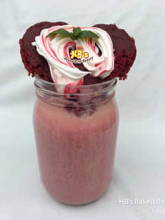 A picture of Red velvet milkshake.