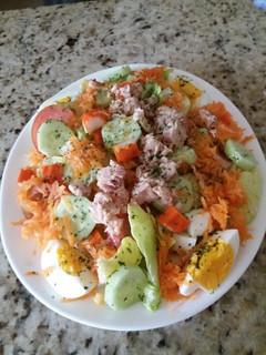 Una foto de Ensalada casi completa