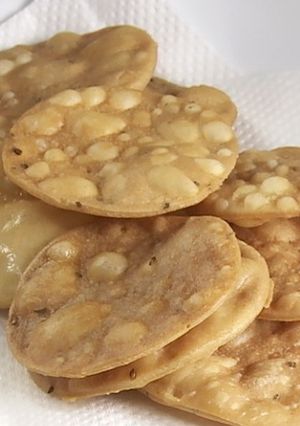 पापड़ी (papdi recipe in Hindi) रेसिपी मुख्य फोटो