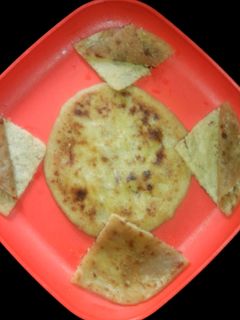 માવા ની વેઢમી  (KHOYA PARATHA Recipe in Gujarati) રેસીપી મુખ્ય ફોટો