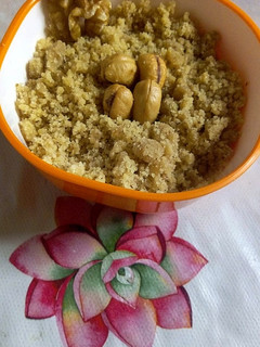 வால்நட் தூள் கேசரி (Walnut kesari recipe in tamil) செய்முறை முக்கிய புகைப்படம்