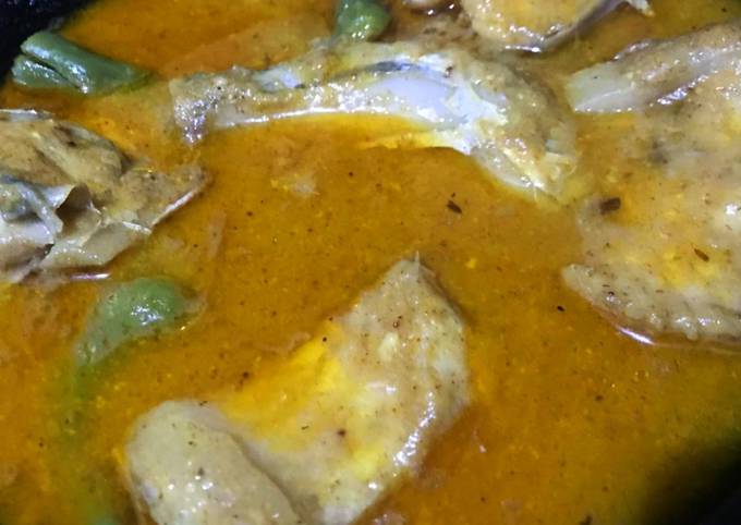 Recipe of Mario Batali Fish Salan