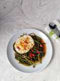 Tumis kangkung Telur Ceplok Saus Tiram