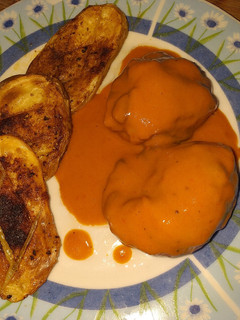 Una foto de Carrillada con salsa de verduras