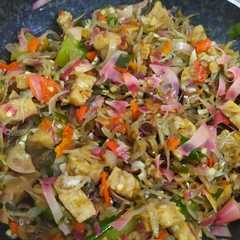 A picture of Teri tempe sambal kincung / kecombrang.