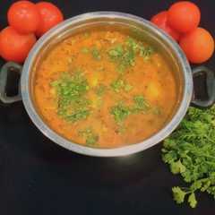 आलू,टमाटर और मूगोडे की रसीली सब्जी(aloo tamater aur moogode ki rasili sabji recipe in hindi)-レシピのメイン写真
