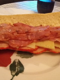 Foto principal de 🥖 Bocadillo de lomo y bacon