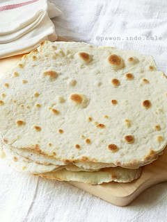 A picture of Flatbread.