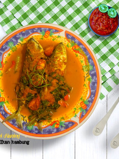 Foto resep Gulai Kuning Ikan Kembung Kemangi