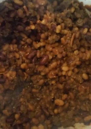 A picture of Crockpot Bbq beans.