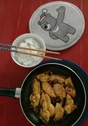 Hình của món Gà xào sả...
