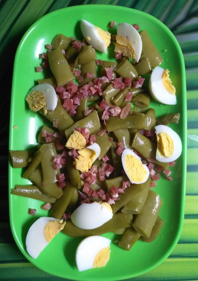 Una foto de Judías verdes con jamón y huevo cocido