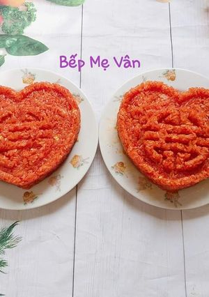 Hình của món Xôi gấc miền Bắc.