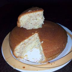 A picture of Vanilla cake.