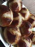 Hot cross buns