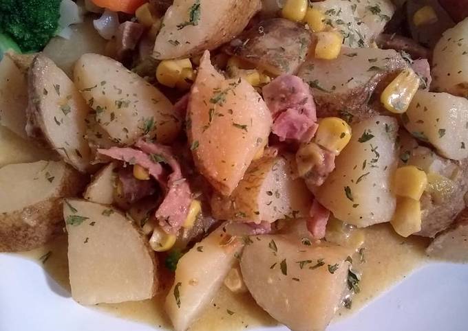 Slow Cooker Style Ham and Potatoes