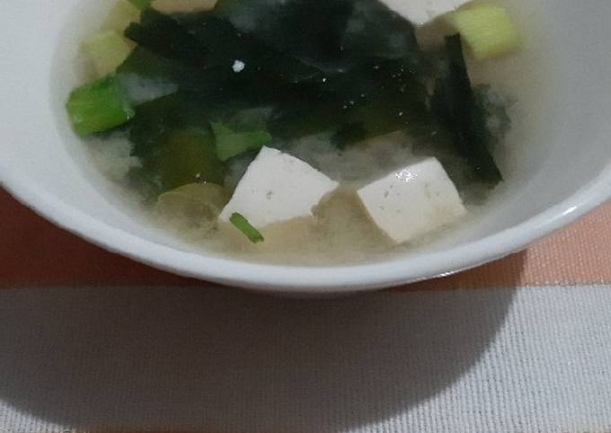 Cara Membuat Miso Soup yang Sempurna