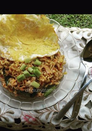Foto resep Mie goreng pedas telor ceplok