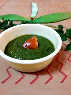 आम,पुदीना,धनिया चटनी (Aam,Pudina,Dhaniya Chutney recipe in hindi रेसिपी मुख्य फोटो