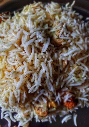 চিকেন দম পোলাও (chicken Dum pulao recipe in Bengali) রেসিপির প্রধান ছবি