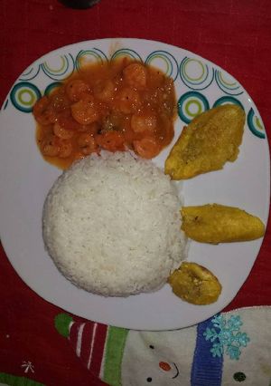 Una foto de Camarones a la criolla