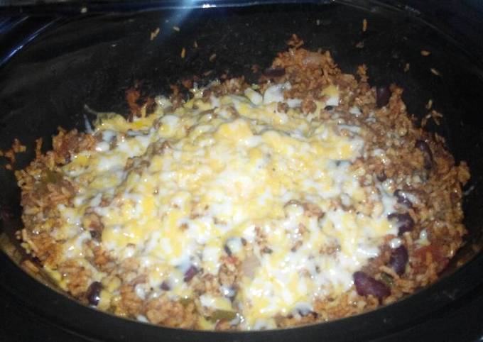 Recipe of Quick Mexican Casserole with ground beef in slow cooker