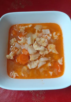 Karalábéleves vajgaluskával recept fotója