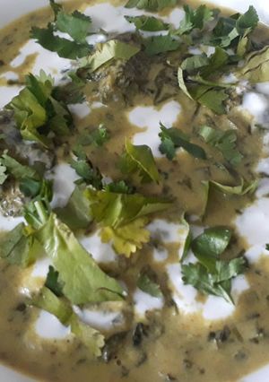A picture of Lakhnavi kofta curry.