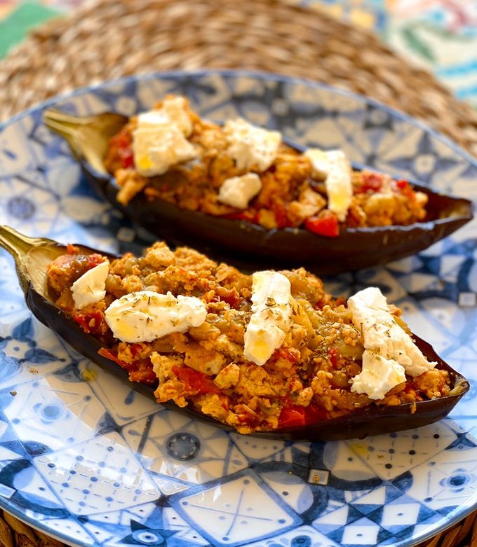 Foto principal de Berenjenas rellenas con tofu - receta vegana