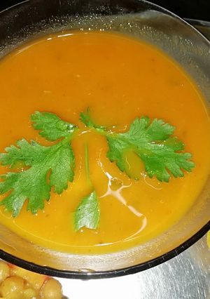 A picture of Tomato carrot soup.