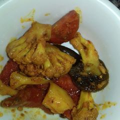 A picture of Gobhi shalgam gajar achaar.