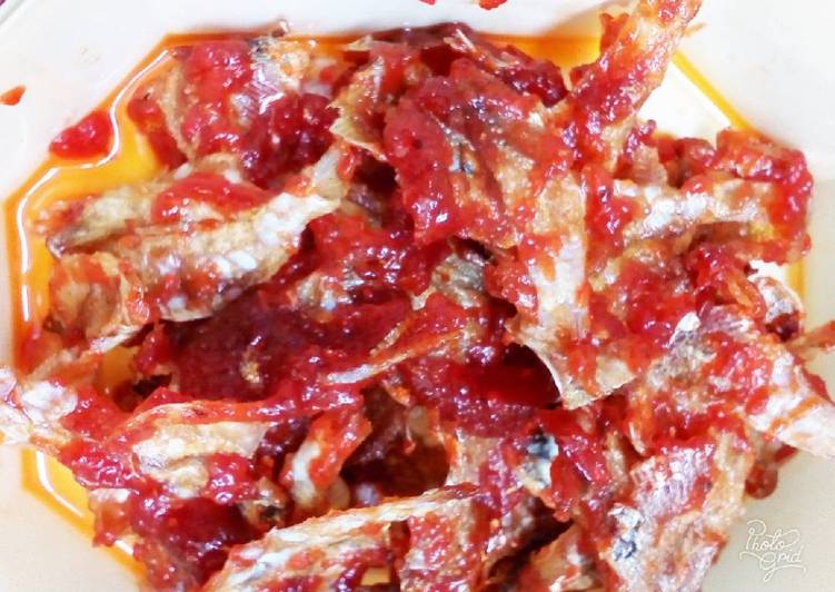 Cara Gampang Menyiapkan Asin kaca saus asam manis yang Enak