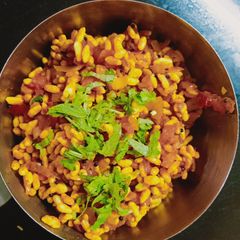 A picture of Fried murmura bhel.