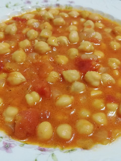 Una foto de Garbanzos cremosos al curry