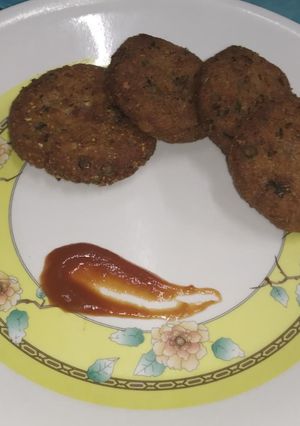 કંદની ટીક્કી(Kand ni Tikki Recipe in Gujarati) રેસીપી મુખ્ય ફોટો