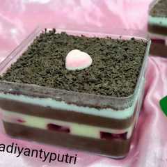 Pudding Blackforest রেসিপির প্রধান ছবি