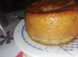 Una foto de Budín de pan suave, fácil y económico
