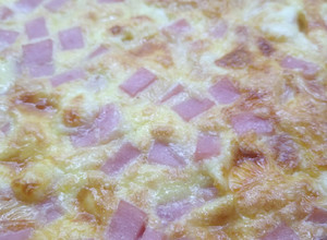 Una foto de Tarta de jamón y queso 🤤🤤🤤🤤