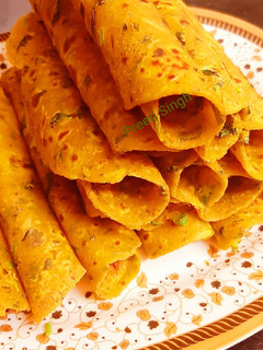 थेपला (Thepla recipe in Hindi) रेसिपी मुख्य फोटो