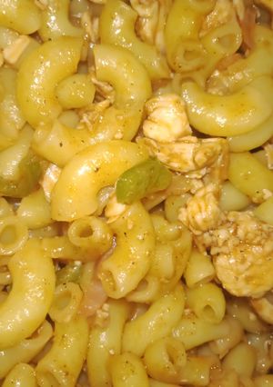 A picture of Tikka Macroni.